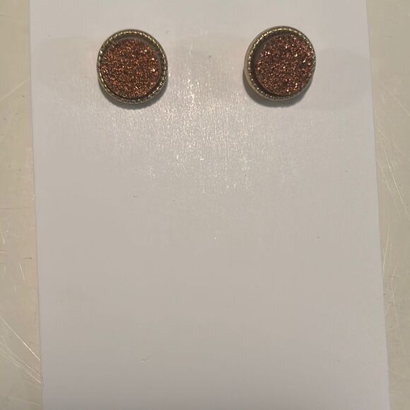 Sparkling Round Stud Earrings - Picture 1 of 1
